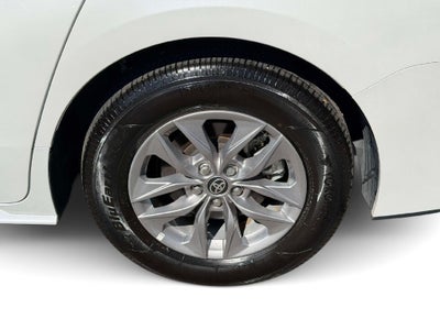 2026 Toyota Sienna XLE 8 Passenger