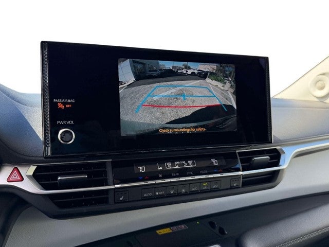 2026 Toyota Sienna XLE 8 Passenger