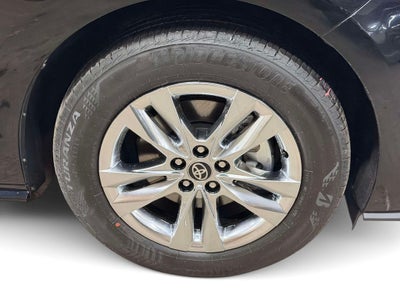 2026 Toyota Sienna Limited 7 Passenger