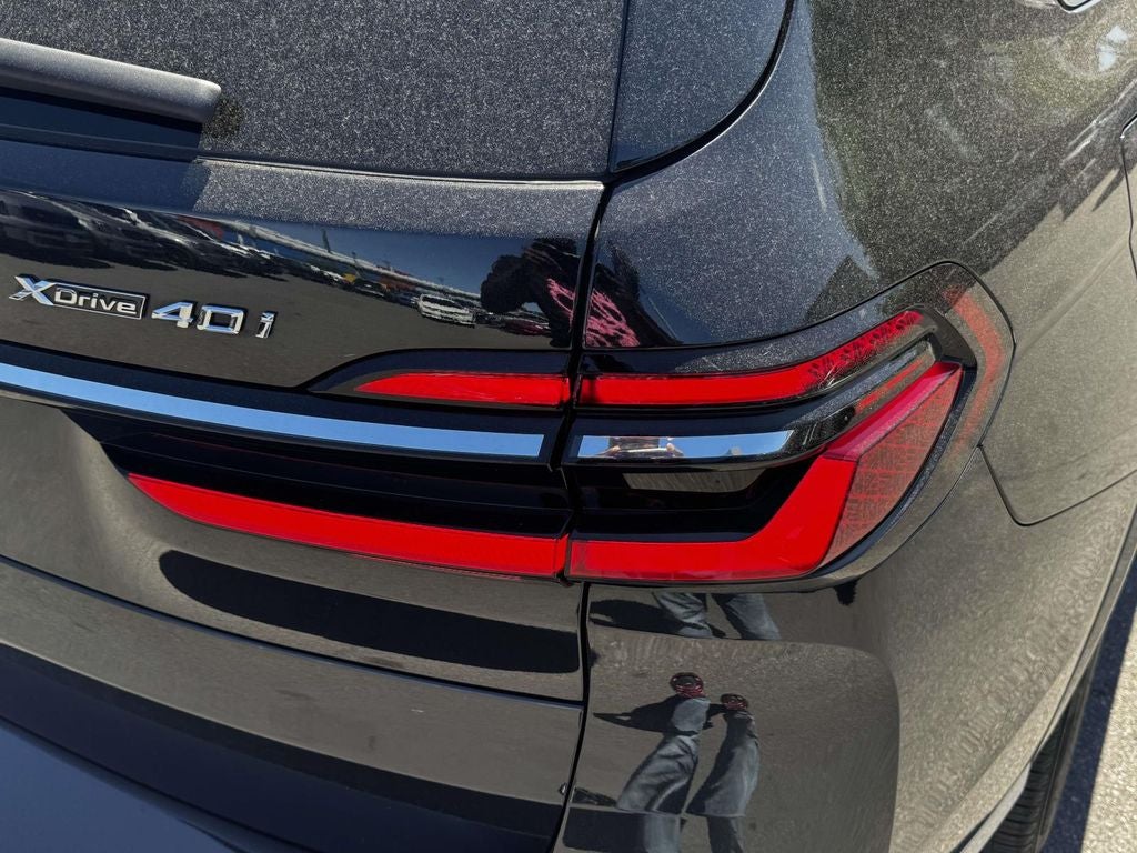 2024 BMW X7 xDrive40i