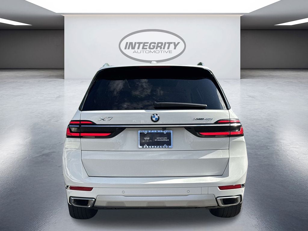 2024 BMW X7 xDrive40i