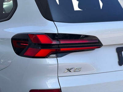 2024 BMW X5 xDrive40i