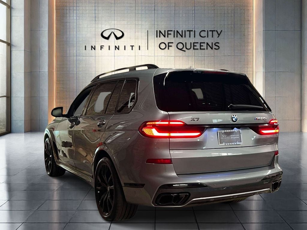 2024 BMW X7 M60i