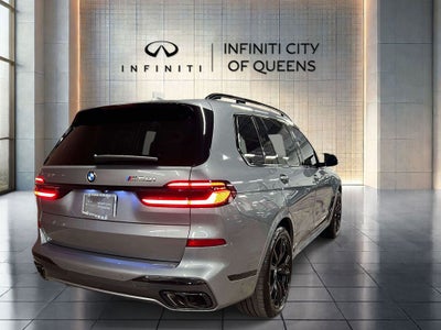 2024 BMW X7 M60i