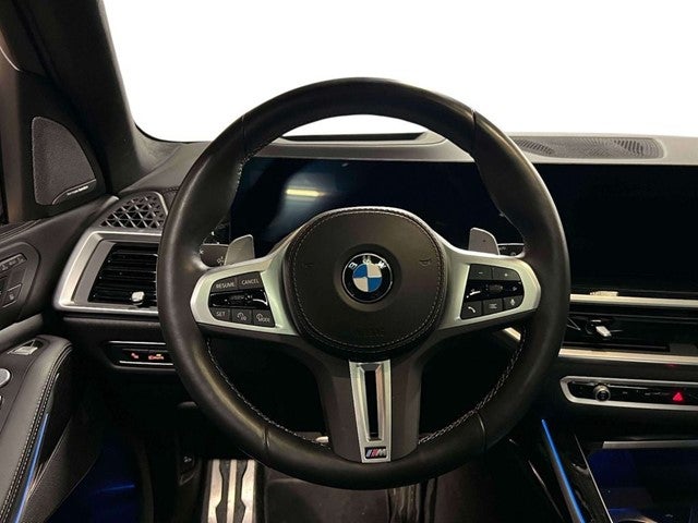 2024 BMW X7 M60i
