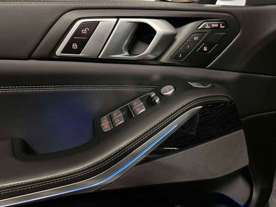 2024 BMW X7 M60i