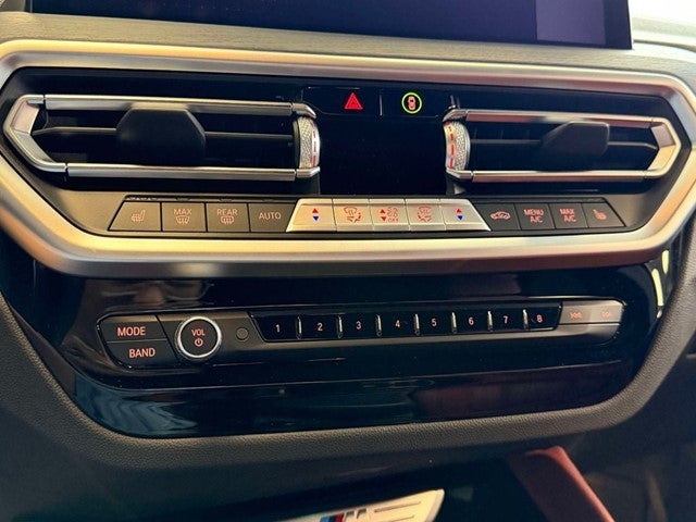 2024 BMW X4 M40i