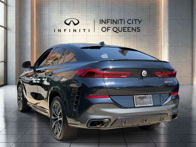 2023 BMW X6 M50i