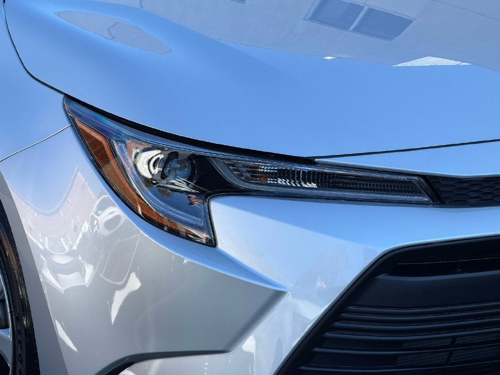 2027 Toyota Corolla LE