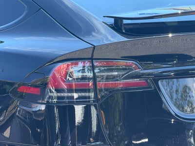 2023 Tesla Model X Base