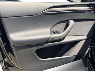 2023 Tesla Model X Base