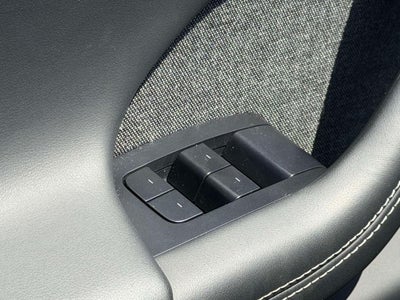 2023 Tesla Model X Base
