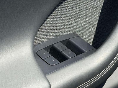 2023 Tesla Model X Base