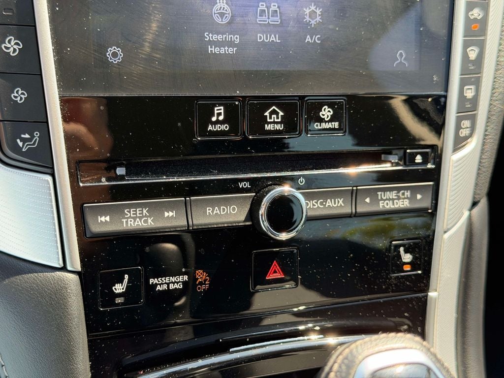 2023 INFINITI Q50 LUXE