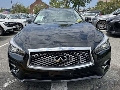2023 INFINITI Q50 LUXE