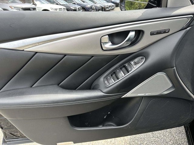 2023 INFINITI Q50 LUXE