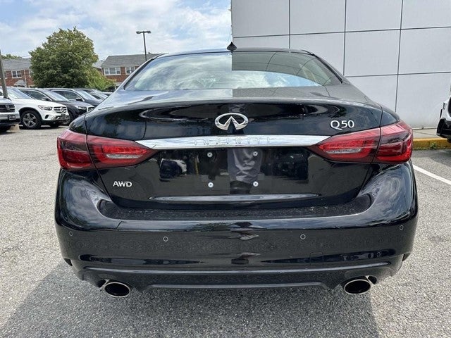 2023 INFINITI Q50 LUXE