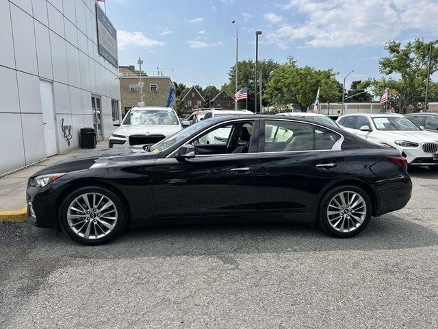 2023 INFINITI Q50 LUXE