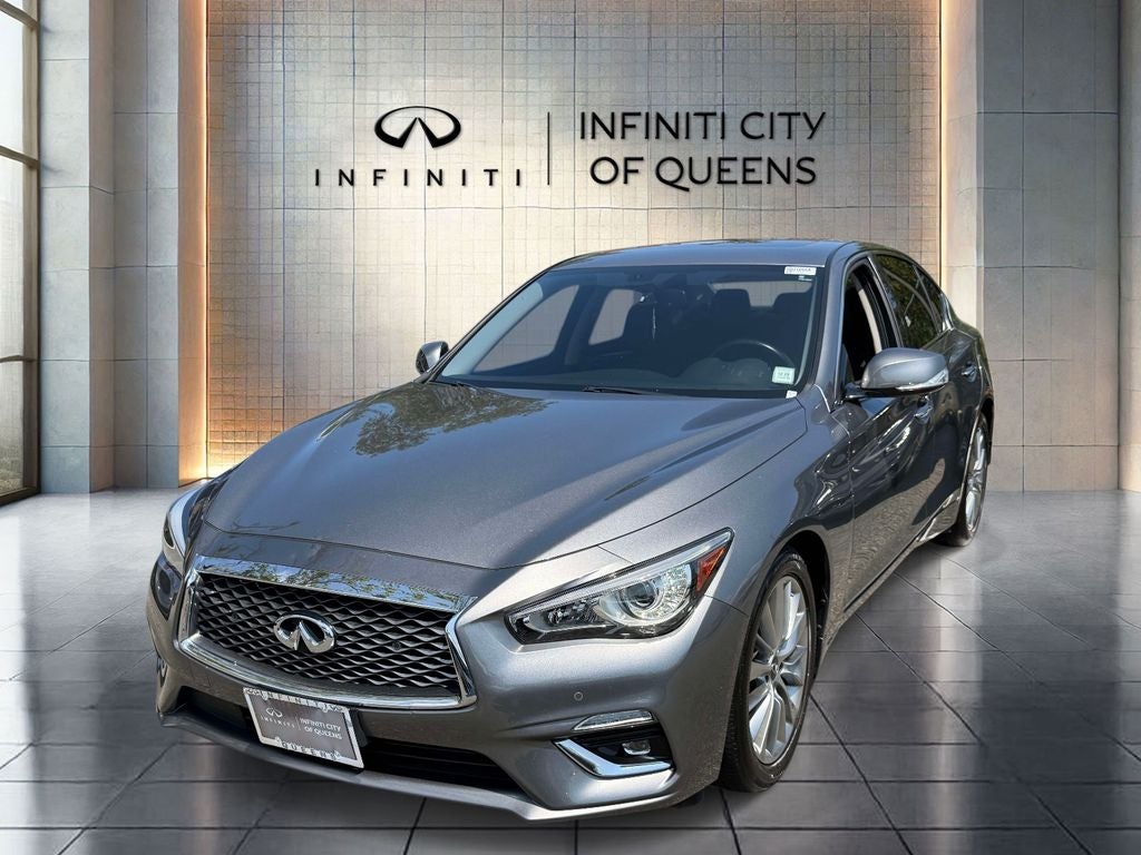 2023 INFINITI Q50 LUXE