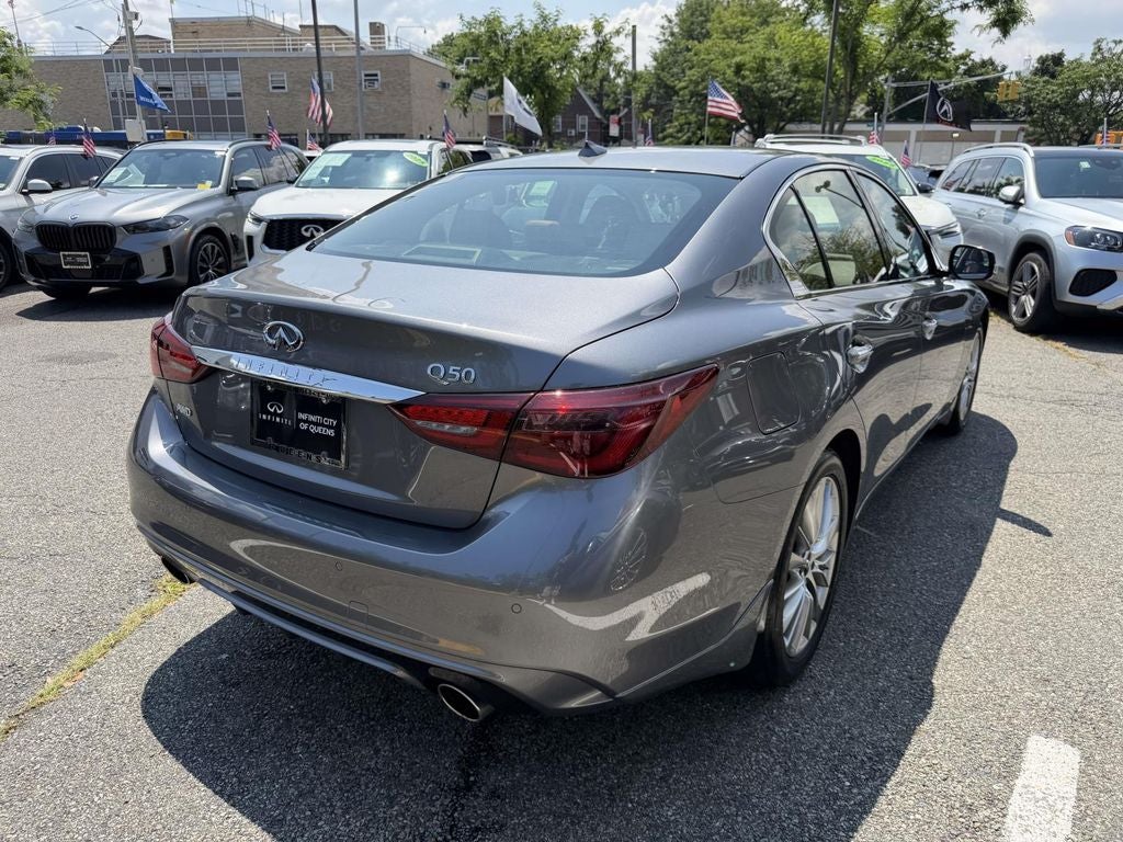 2023 INFINITI Q50 LUXE
