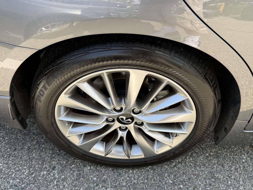 2023 INFINITI Q50 LUXE