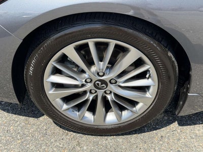 2023 INFINITI Q50 LUXE