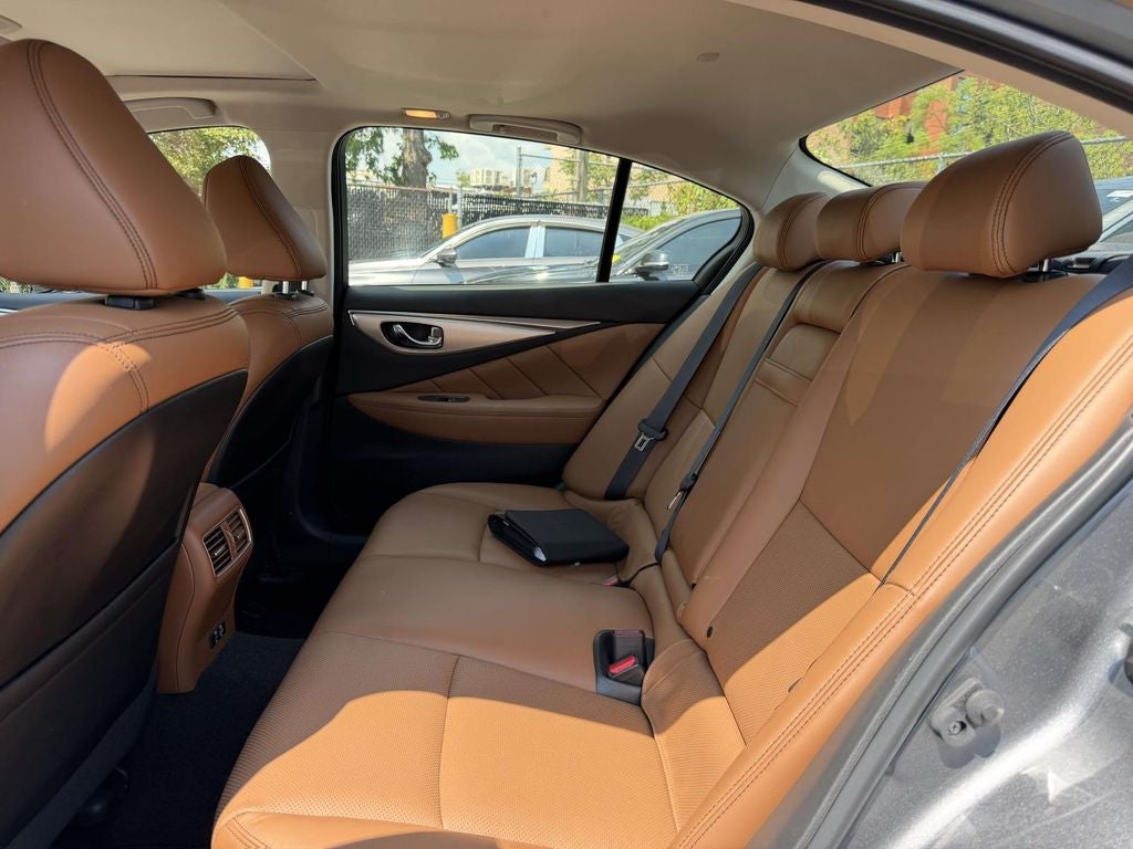 2023 INFINITI Q50 LUXE