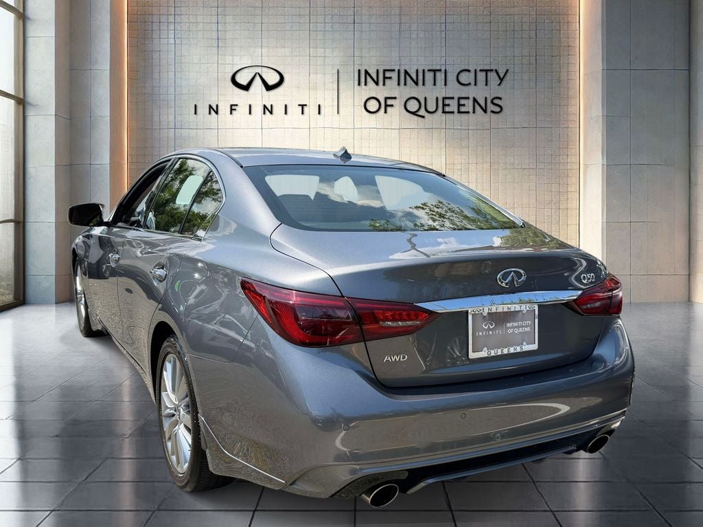 2023 INFINITI Q50 LUXE
