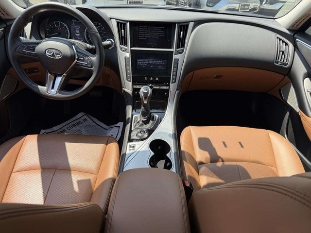 2023 INFINITI Q50 LUXE