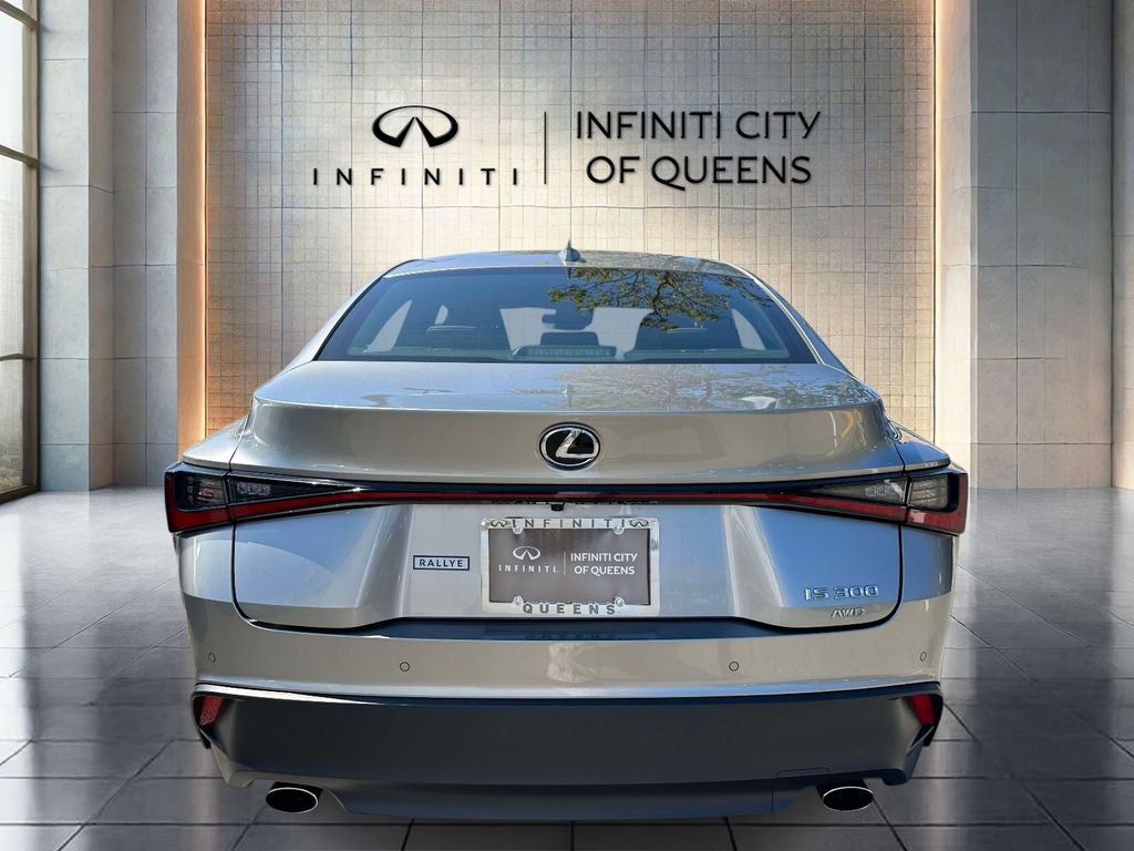 2021 Lexus IS 300