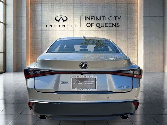 2021 Lexus IS 300