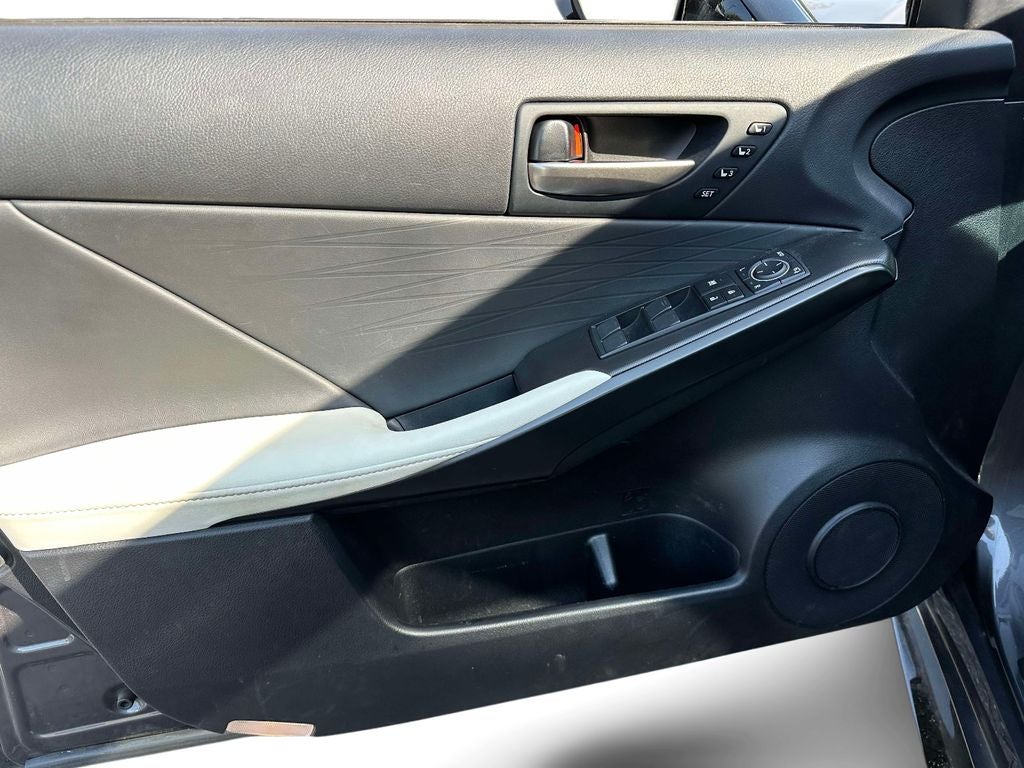 2025 Lexus IS 350 F SPORT