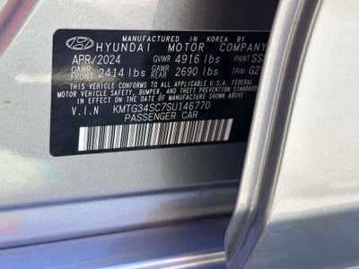 2025 Genesis G70 2.5T