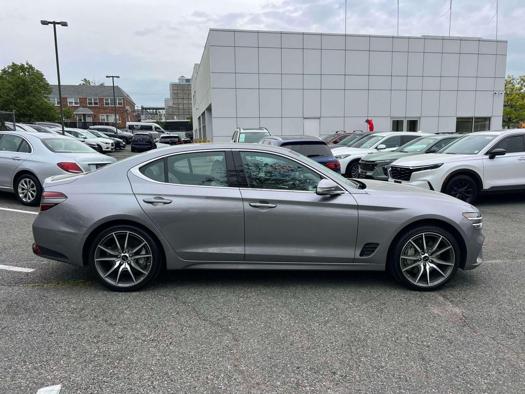 2025 Genesis G70 2.5T