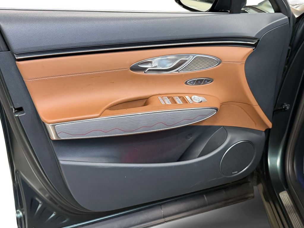 2023 Genesis GV70 2.5T