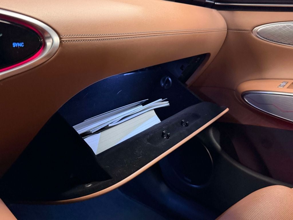2023 Genesis GV70 2.5T