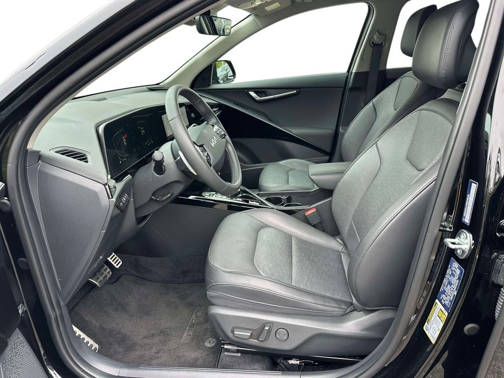2025 Kia Niro Plug-In Hybrid SX