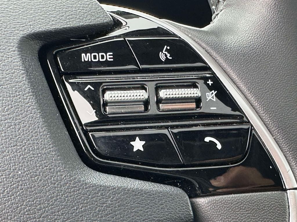 2025 Kia Niro Plug-In Hybrid SX