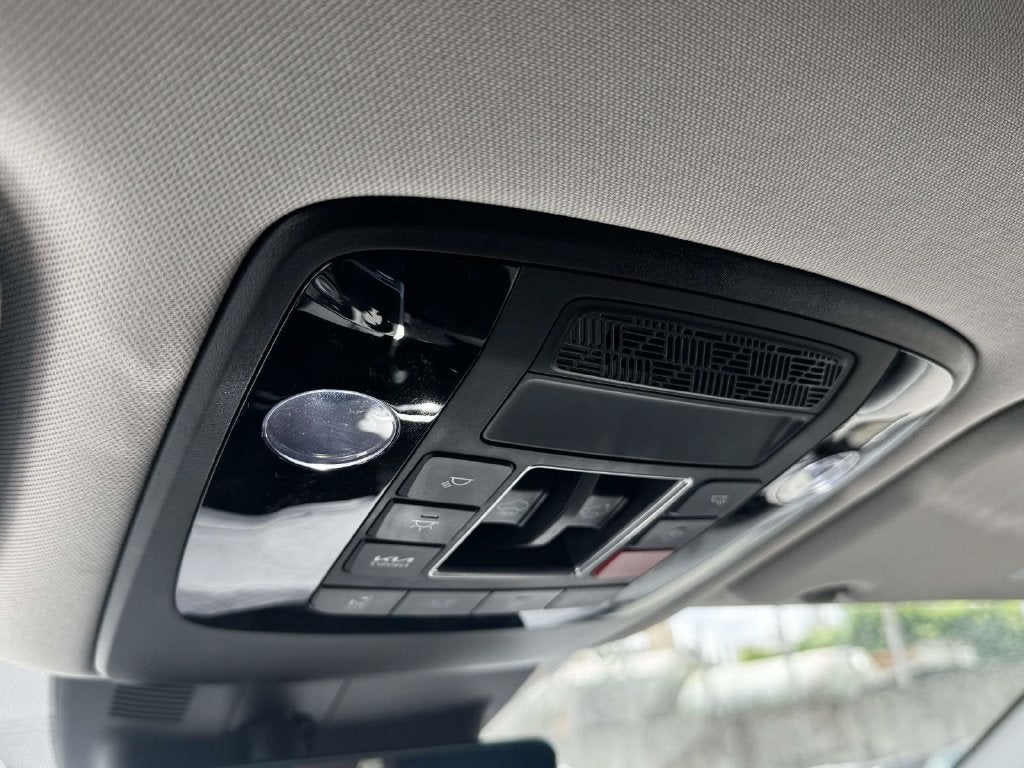 2025 Kia Carnival SX Prestige
