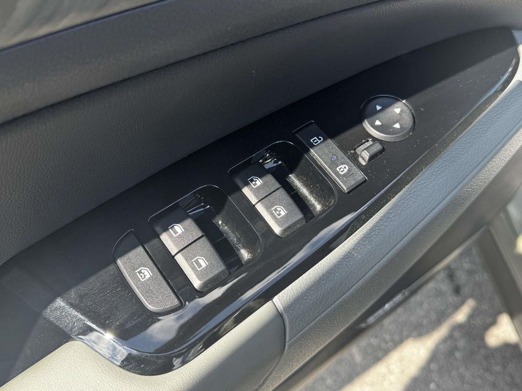 2025 Kia Sportage Plug-In Hybrid X-Line Prestige