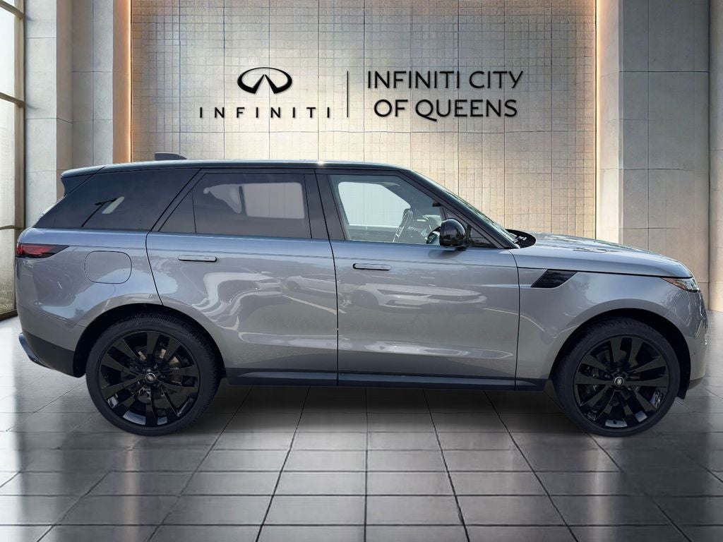 2024 Land Rover Range Rover Sport SE