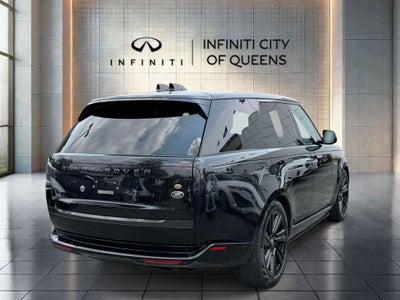 2023 Land Rover Range Rover SE