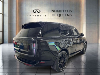 2025 Land Rover Range Rover SE