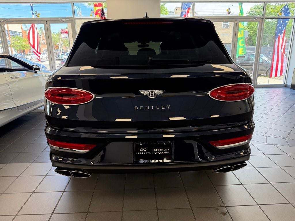 2024 Bentley Bentayga V8