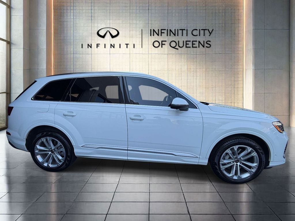 2025 Audi Q7 55 Premium quattro
