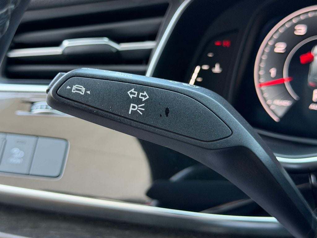 2025 Audi Q7 55 Premium quattro