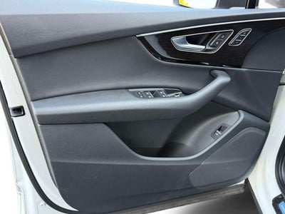 2025 Audi Q7 55 Premium quattro