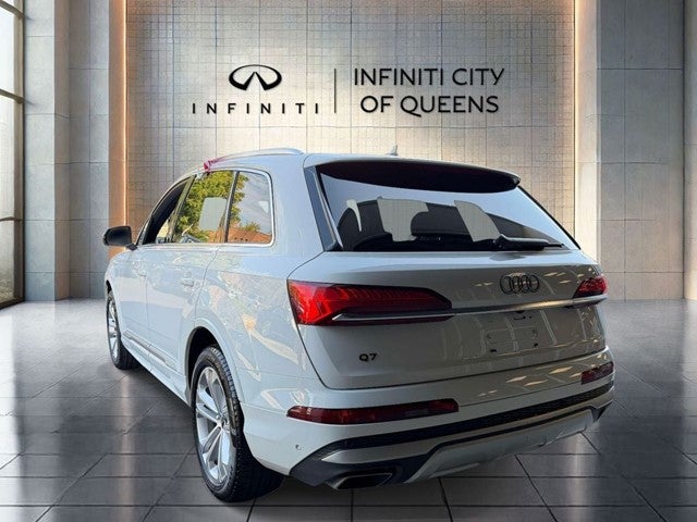 2025 Audi Q7 55 Premium quattro