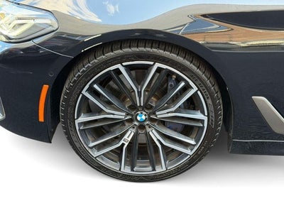 2023 BMW 5 Series M550i xDrive