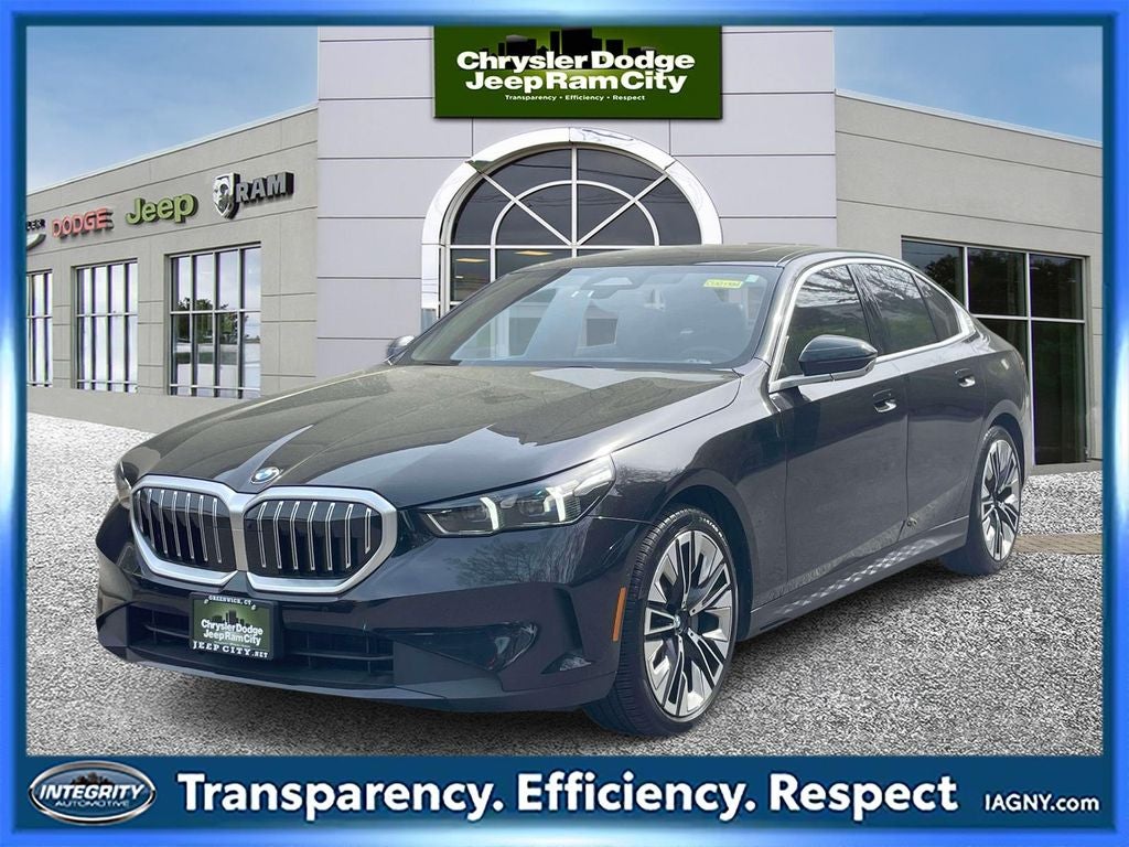 2025 BMW 5 Series 530i xDrive